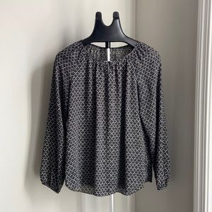 Long Sleeve Pull Over Blouse- Size M